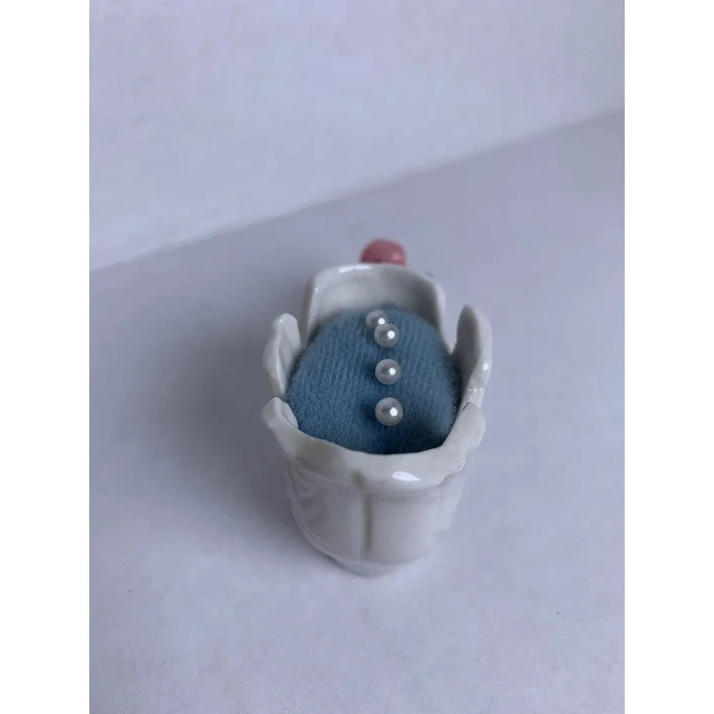 N/A vintage porcelain